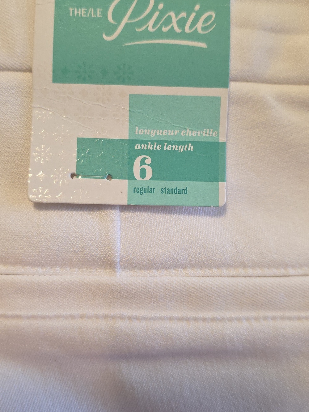 Old Navy Pixie Ankle Pants in White - Picture 4 of 4